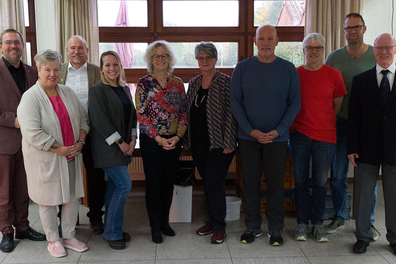 Dormagen zeichnet langjährige Blutspenderinnen und Blutspender für ihren lebensrettenden Einsatz aus